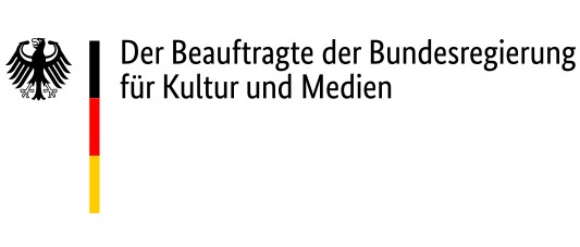 Logo des Beauftragten der Bundesregierung für Kultur und Medien mit dem deutschen Bundesadler und Farbbändern.