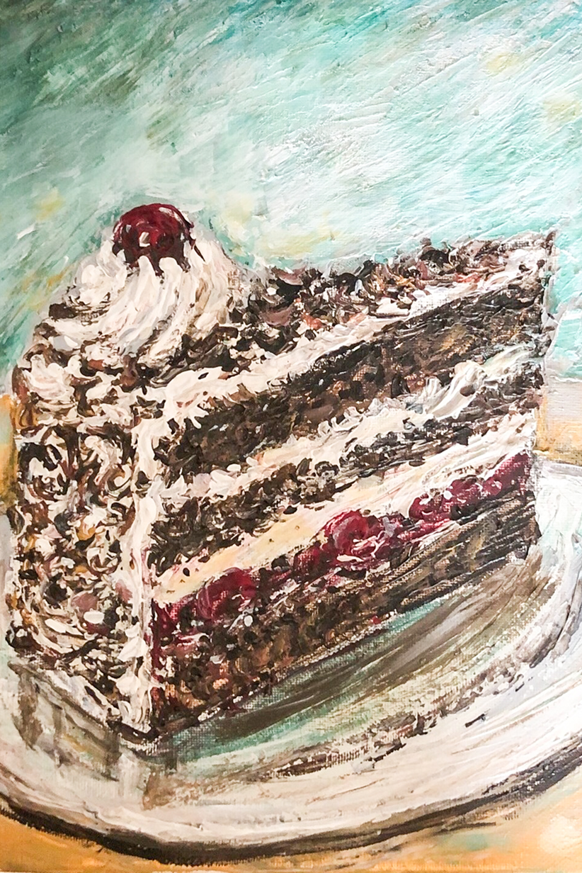 Eine kunstvolle Darstellung eines Stücks Schwarzwälder Kirschtorte mit Sahne und Kirsche auf einem Teller.